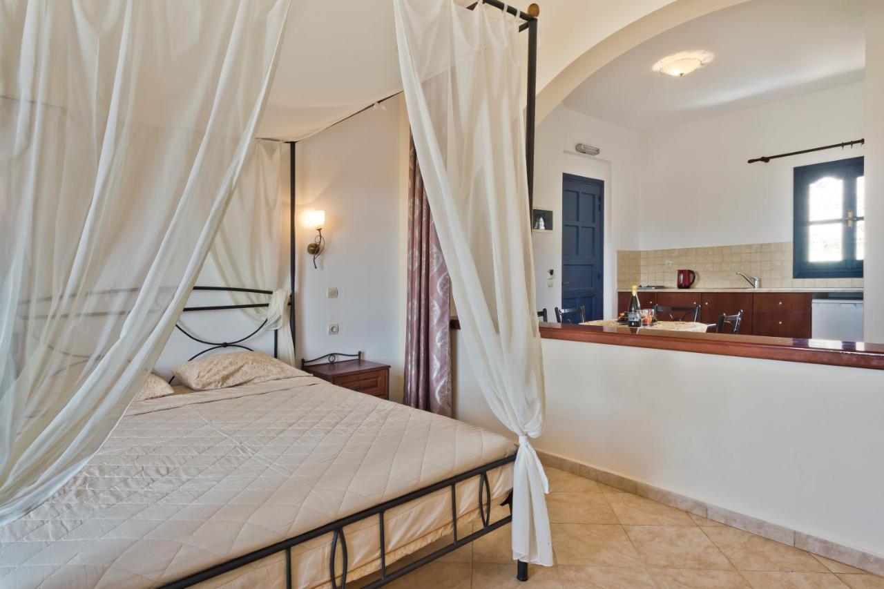 Sea Melody Apartment Lefkos  Екстериор снимка